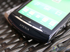 Android2.3"救世主" SE Xperia neo评测 