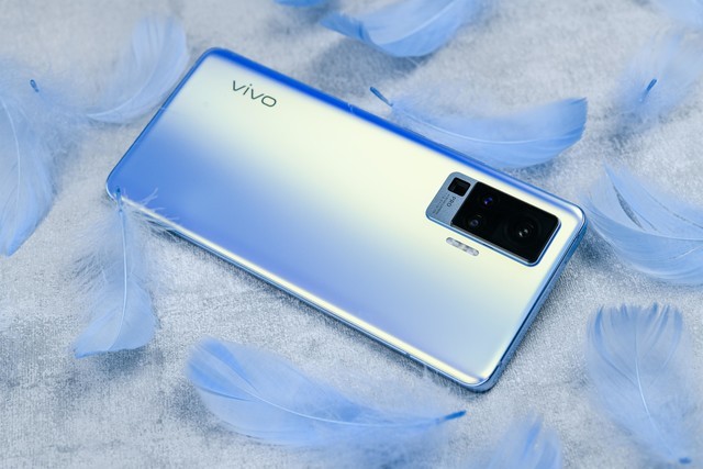 微云台与变焦兼备的雅致旗舰 vivo X50 Pro评测（审核） 