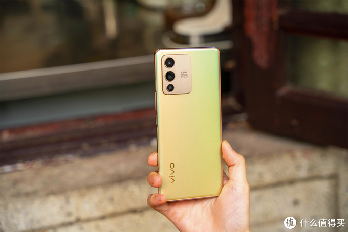 vivo S12 Pro评测：以貌取“机”，怎能如此合理